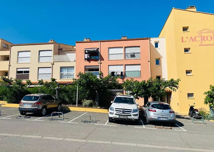 A 100m De La A3, Rez-de-chaussee Appartement